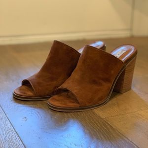 Steve Madden Cognac Suede Slide Sandal